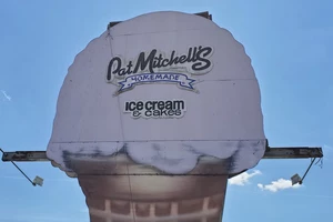 A sign at a former Pat Mitchell's Ice Cream shop at 231 Vestal Avenue in Endicott on June 28, 2019. (Photo: Bob Joseph/WNBF News)
