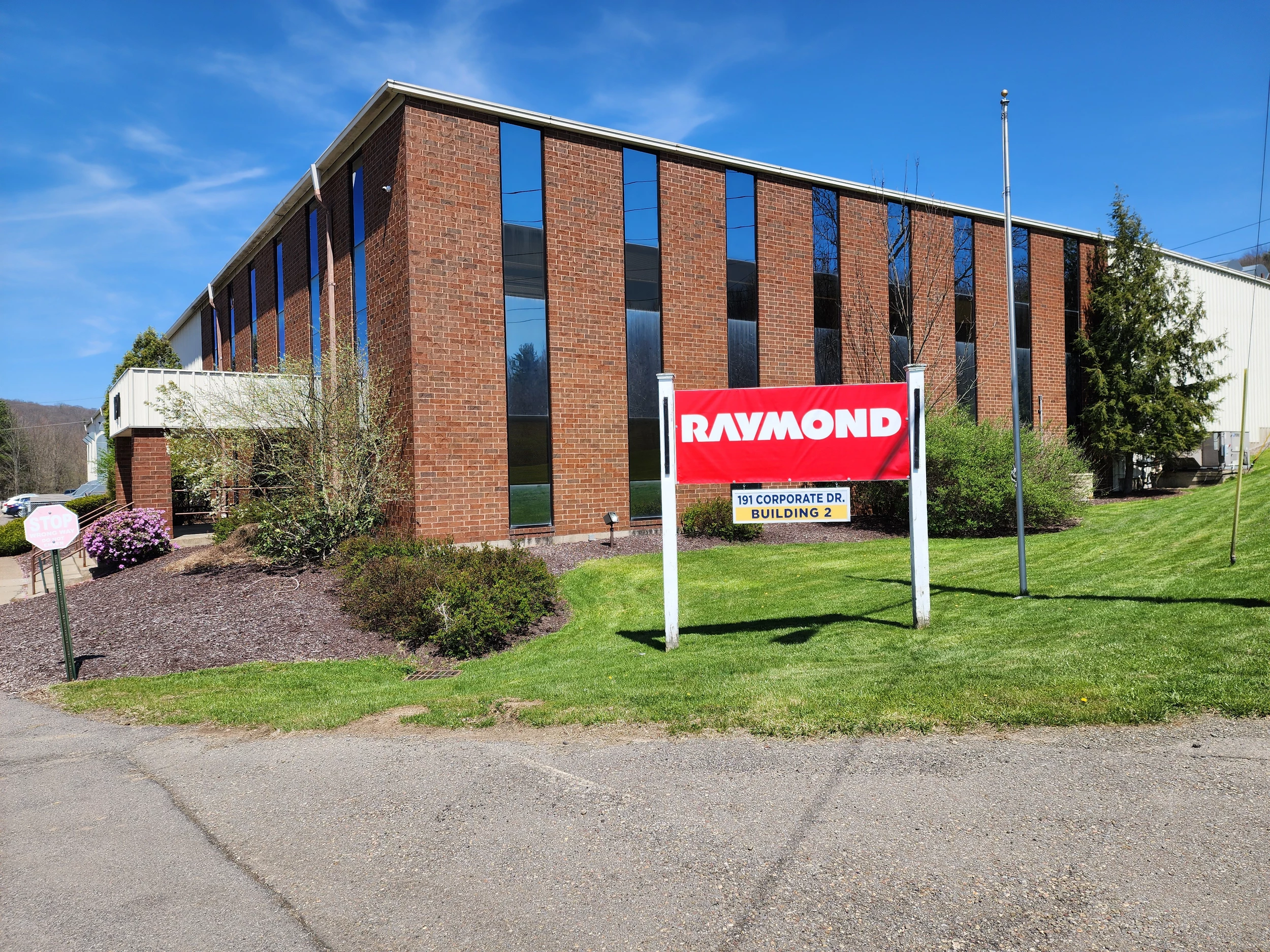 This building at 191 Corporate Drive in Kirkwood was recently purchased by Raymond Corporation. (Photo: Bob Joseph/WNBF News)